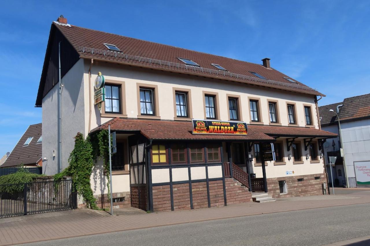 Hotel Waldoza Waldmohr Exteriér fotografie